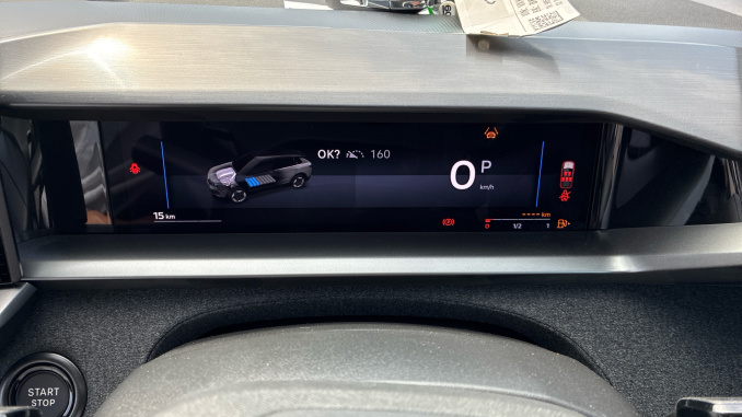 Vauxhall Grandland 1.2 Hybrid 145 Griffin 5dr e-DCT6 Petrol Hatchback - Image 18